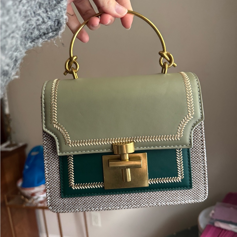 Elegant Green and Gold Handbag
